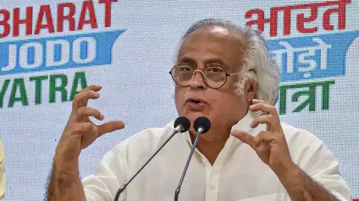 कांग्रेस ने केंद्र पर आईओसी द्वारा अडानी के बंदरगाह के साथ प्रतिकूल अनुबंध कराने का आरोप लगाया